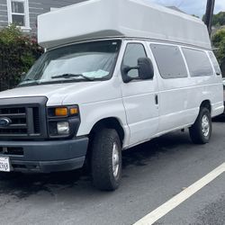 2009 Ford E-350