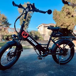 GoTrax F2 V2 Electric Bike - Hard Shell Bag Included