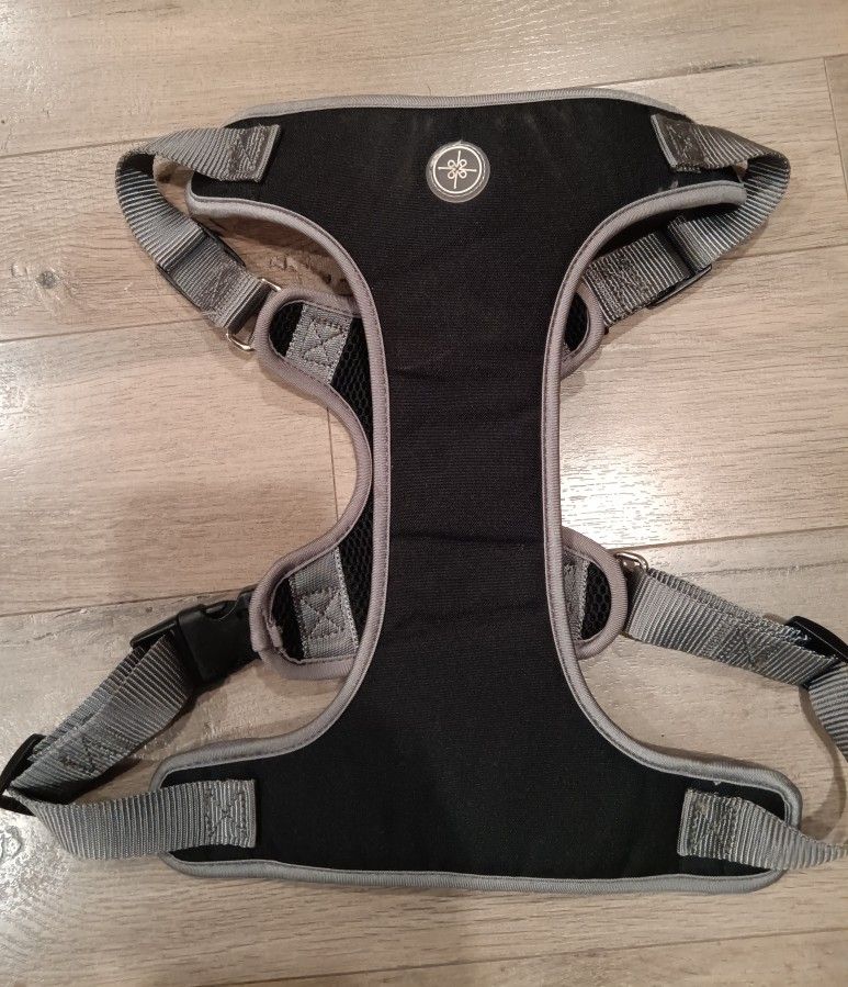 Good2Go Harness Adjustable Big & Tall Dogs Black ON Gray