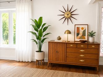 Mid century modern dresser/ credenza