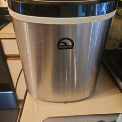 Please Read Entire Post Igloo Counter Top Ice Machine 