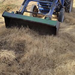 Tractor En Buenas Condiciones 