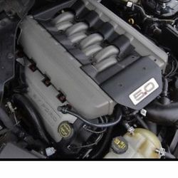 Mustang coyote 5.0 engine and transmission