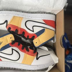 Jordan 1st Brand new size 3y