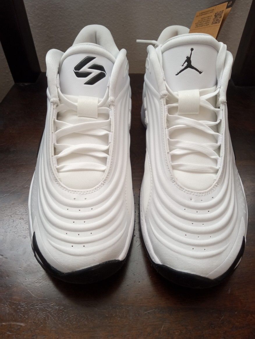 Jordan Luka Doncic Size 11 Men's $70