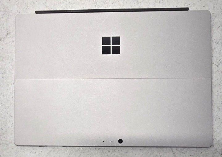 Microsoft Surface Pro 5 i7