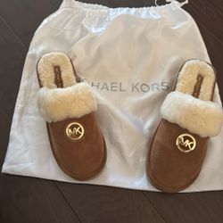 Brand New Michael Kors Slippers