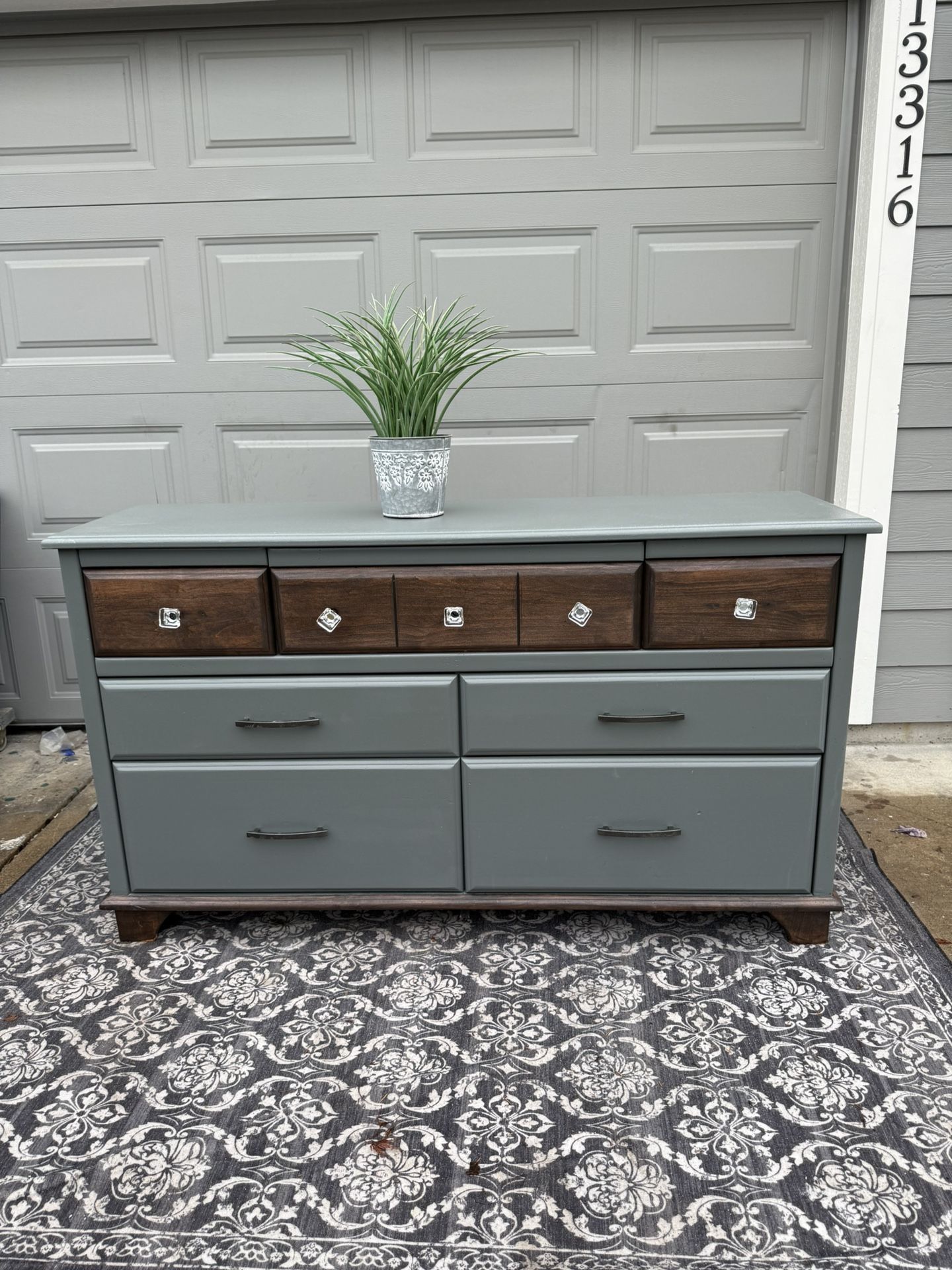 7 Drawer Solid Wood Dresser