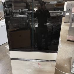 Samsung Refrigerator With Four Doors 5ZE