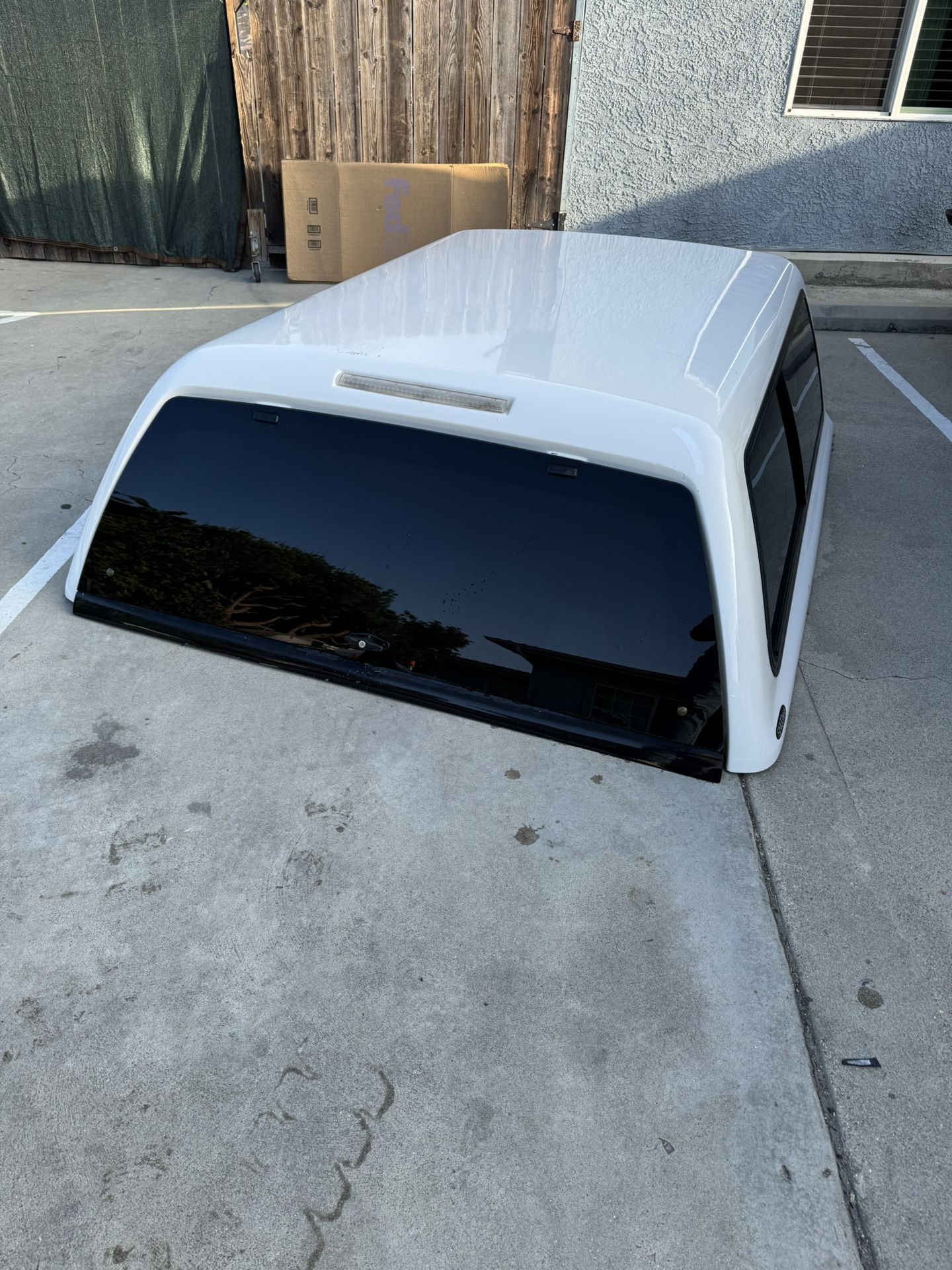2099/2006 Tundra Acces Cab 6’4” SNUGtop Extra Vision