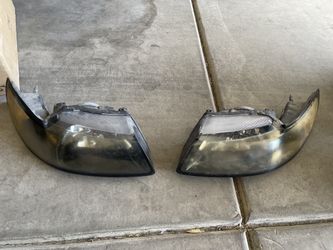 (99-04) Ford Mustang Headlights