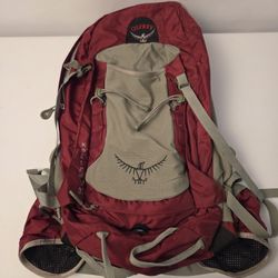 M/L Red Osprey Kestrel 32 Backpack