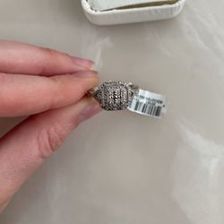 1/8 Cttw Sterling Silver Ring