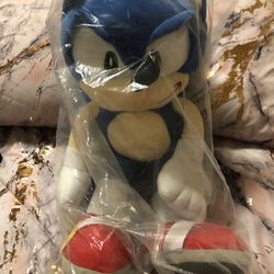 Big Plushie Backpack SONIC