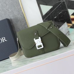 A classic women's shoulder bag