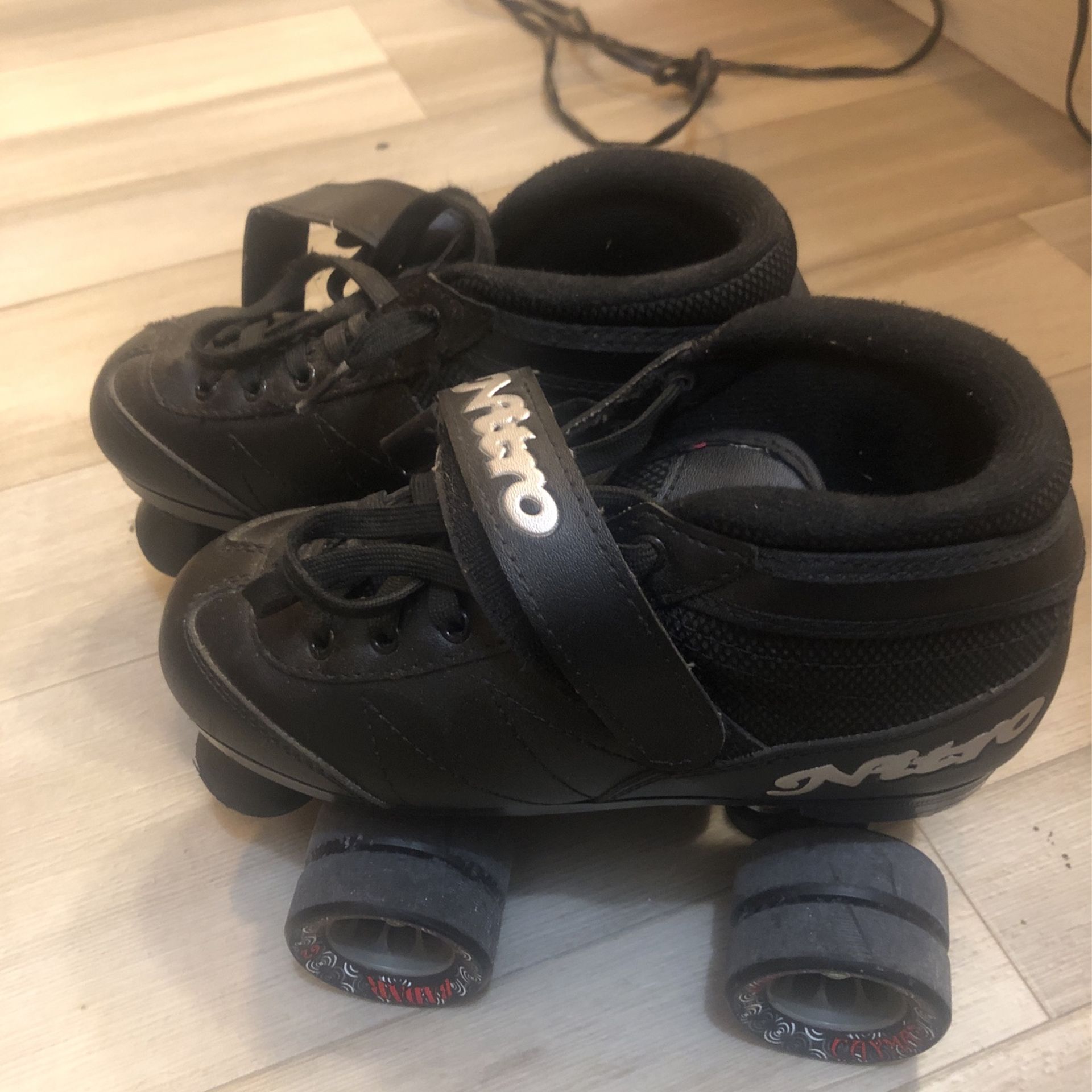 Skates