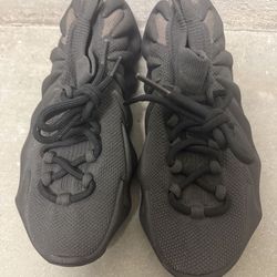 Authentic Yeezy 450 Sz 7 Men (Pre-owned)