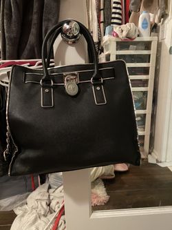 Michael Kors Hamilton.