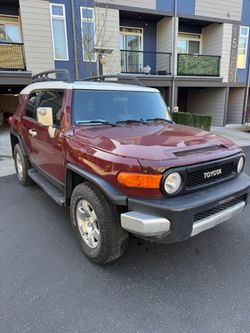 Toyota FJ Cruiser SUV