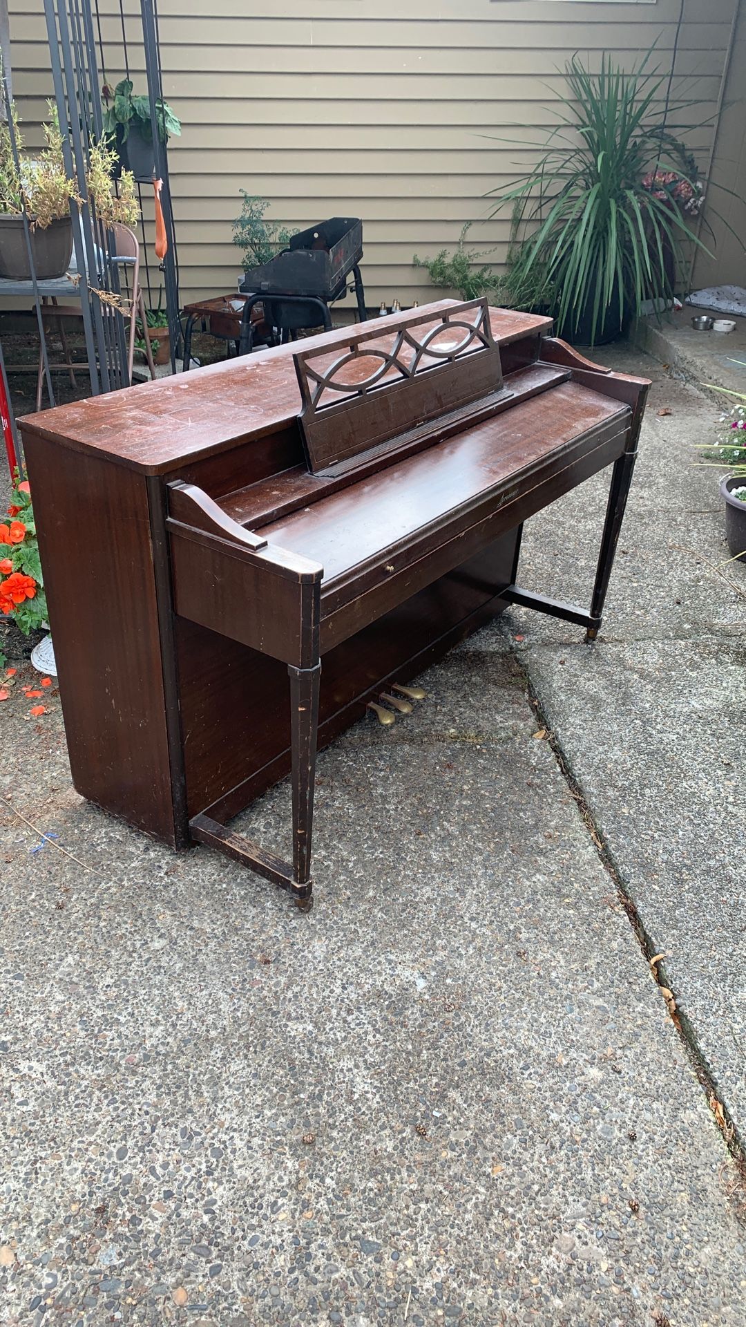 Free Piano Need To Pick Up Asap