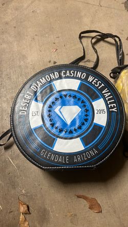 Poker set w/extra chips