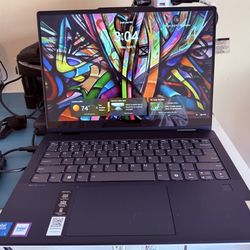 NEW Lenovo IdeaPad 5 2-in-1 Laptop (14" Touch, Intel 5, 8GB, 256GB SSD, Intel Graphics, Luna Grey)