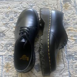 Dr. Martens 1461 Bex Casual Shoe - Black. 