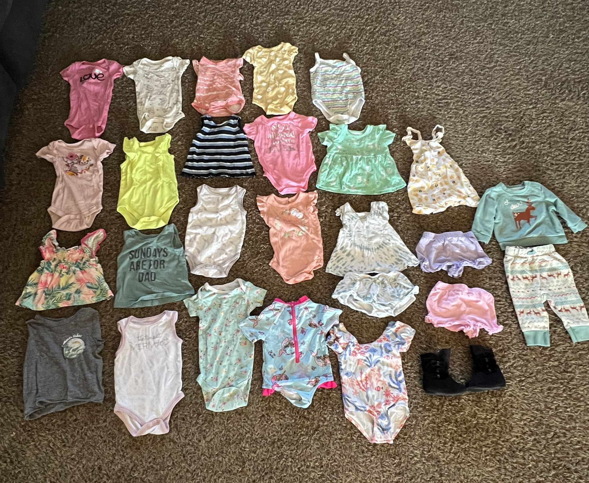 6/9 months baby girl bundle all in like new condition, 28 pieces and a pair of boots