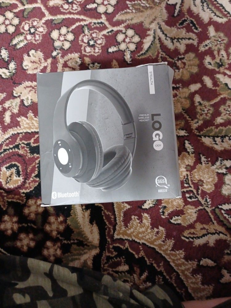 Logo Bluetooth headset