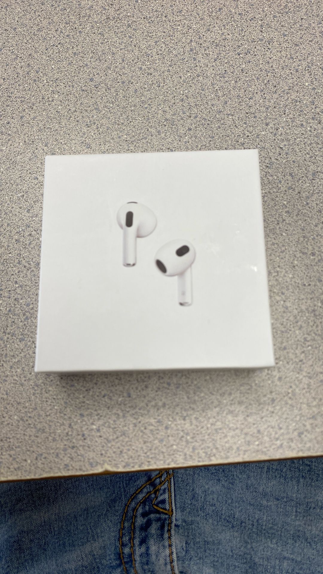 Airpods Gen 3
