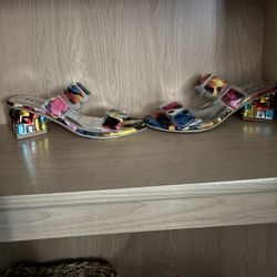 Multicolor Heels 👠 $20 