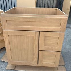 Solid Wood Bathroom Vanity (Wood Tone) | Available in Sizes Ranging from 24" to 72"