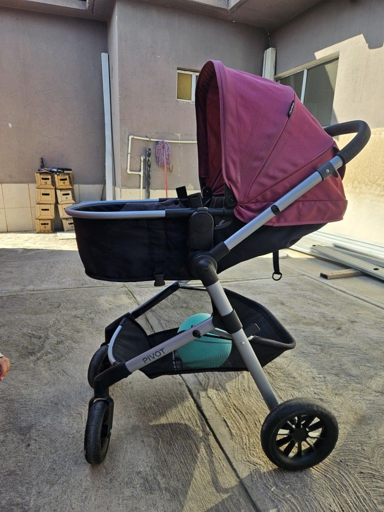 Evenflo Pivot Stroller