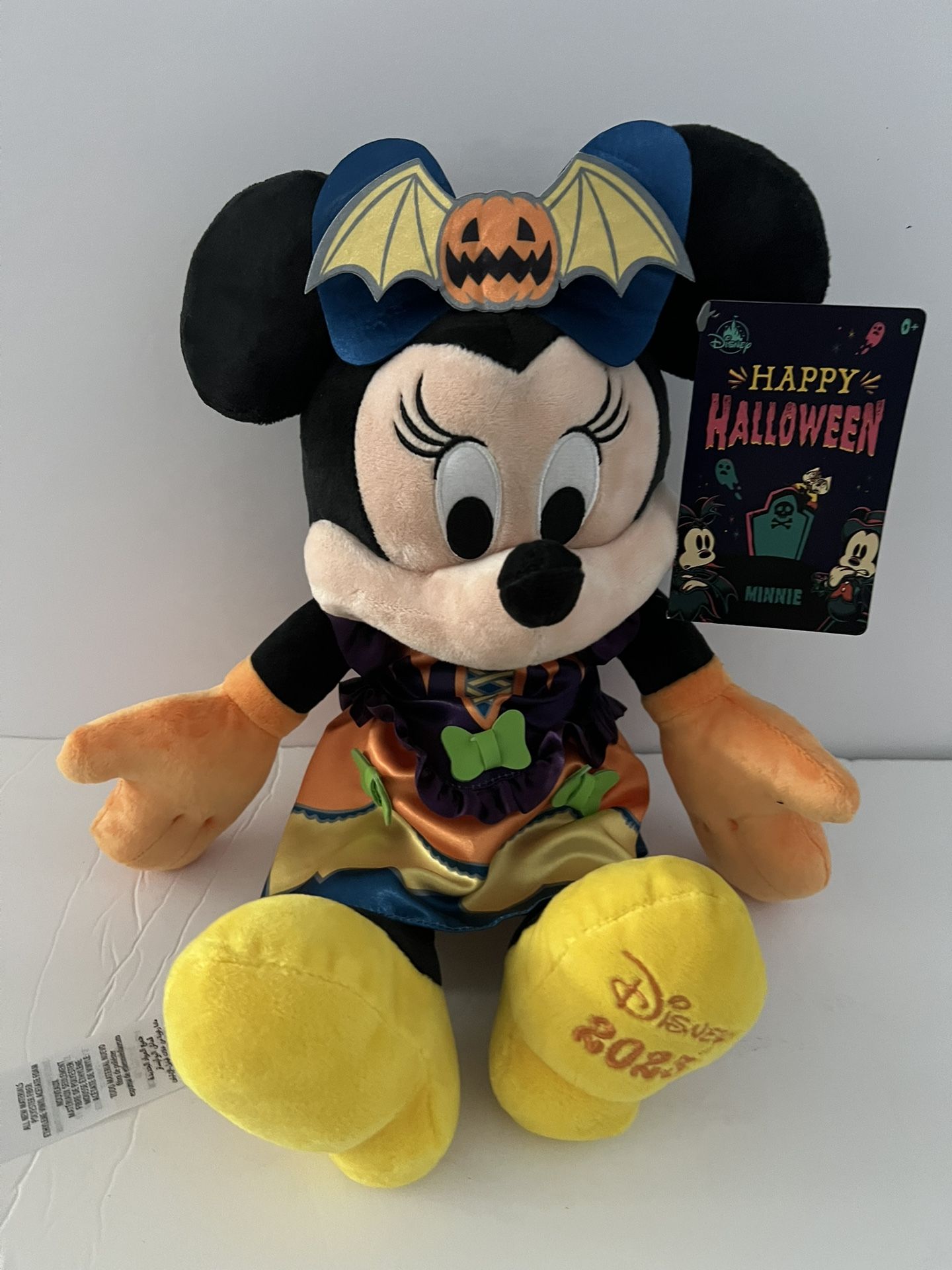 Disney Halloween Minnie Plush. 2023
