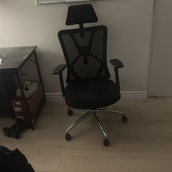 Ergonomic Chair Cash Only