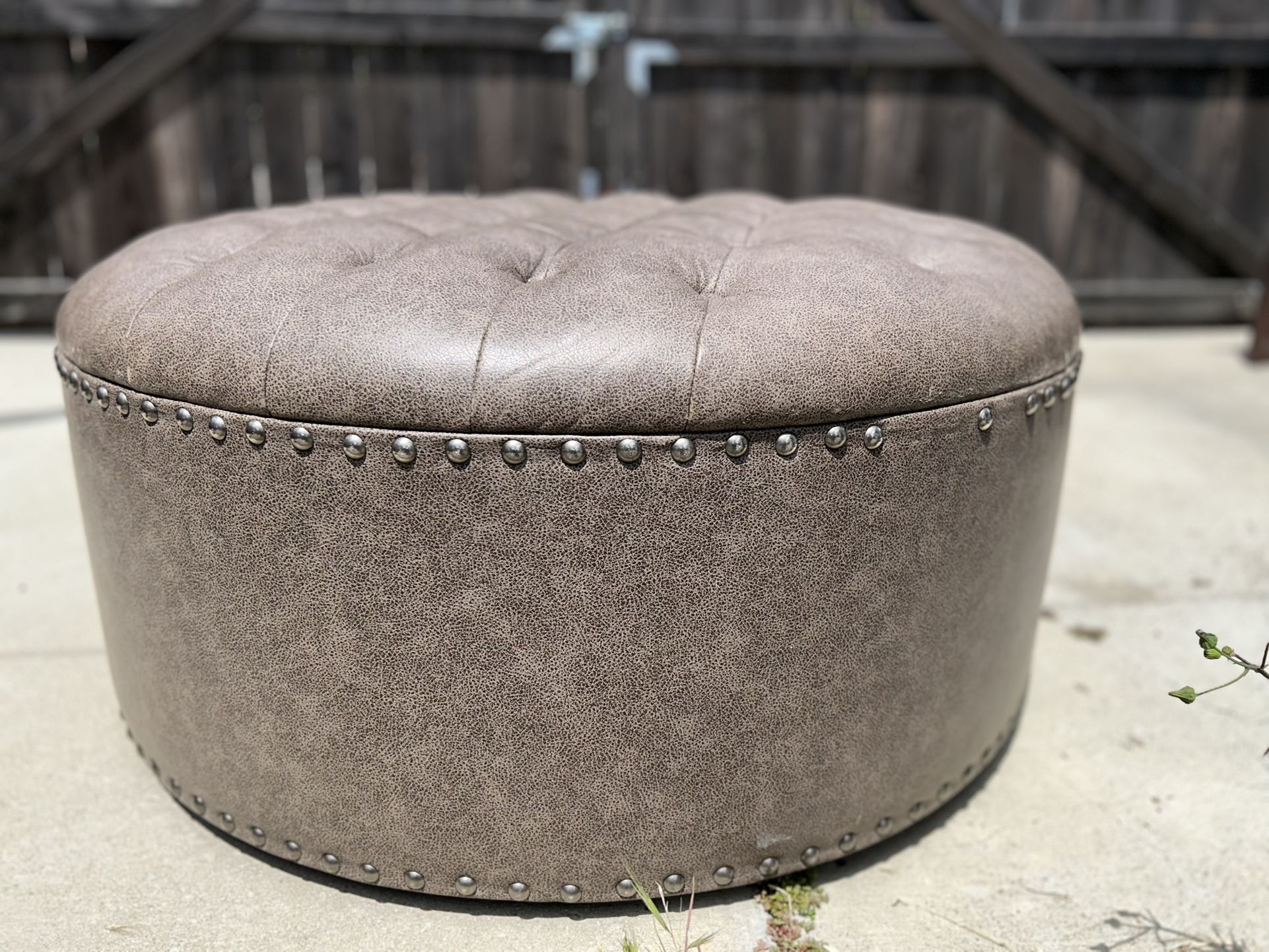 Large Ottoman/Chair