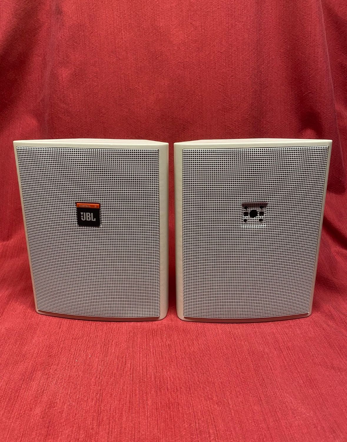 Pair of JBL Control 25AV-WH Indoor/Outdoor speaker