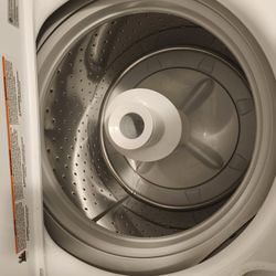Hot Point Washer And Dyer Set