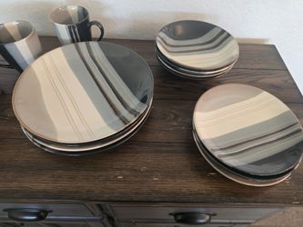 Dish Set