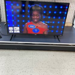 32” Smart TV