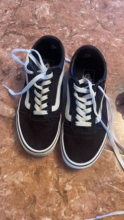 Women’s Vans Size 6.5