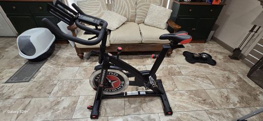 Scwinn  IC3 indoor  bike