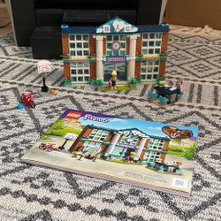 Lego Friends School 