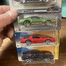 Hot Wheels The 1st One Is A 1983 Camaro The Rest Are 1985
