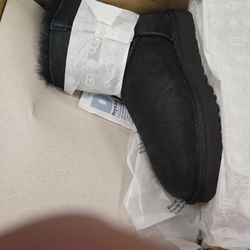 UGG Women BAILEY BOW II