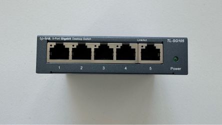 Like New TP-Link 5-Port Gigabit Switch - $12 o.b.o