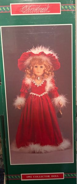 House of Lloyd Christmas Around the World 1992 Collector Doll