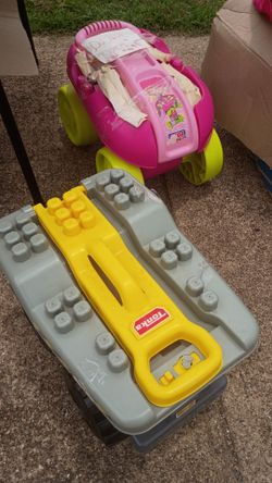$8 -Lego Wagon  or Tracker