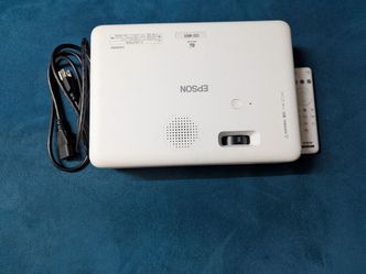 Epson lcd projector  co-w01