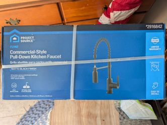 Commercial style pull down kitchen faucet
